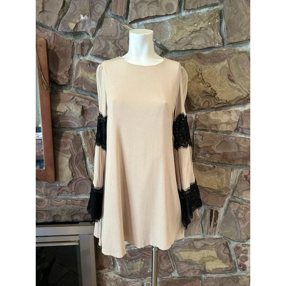 Blouson Mini‎ DressDress beige bell Sleeve Sz Small silk lace mini dress